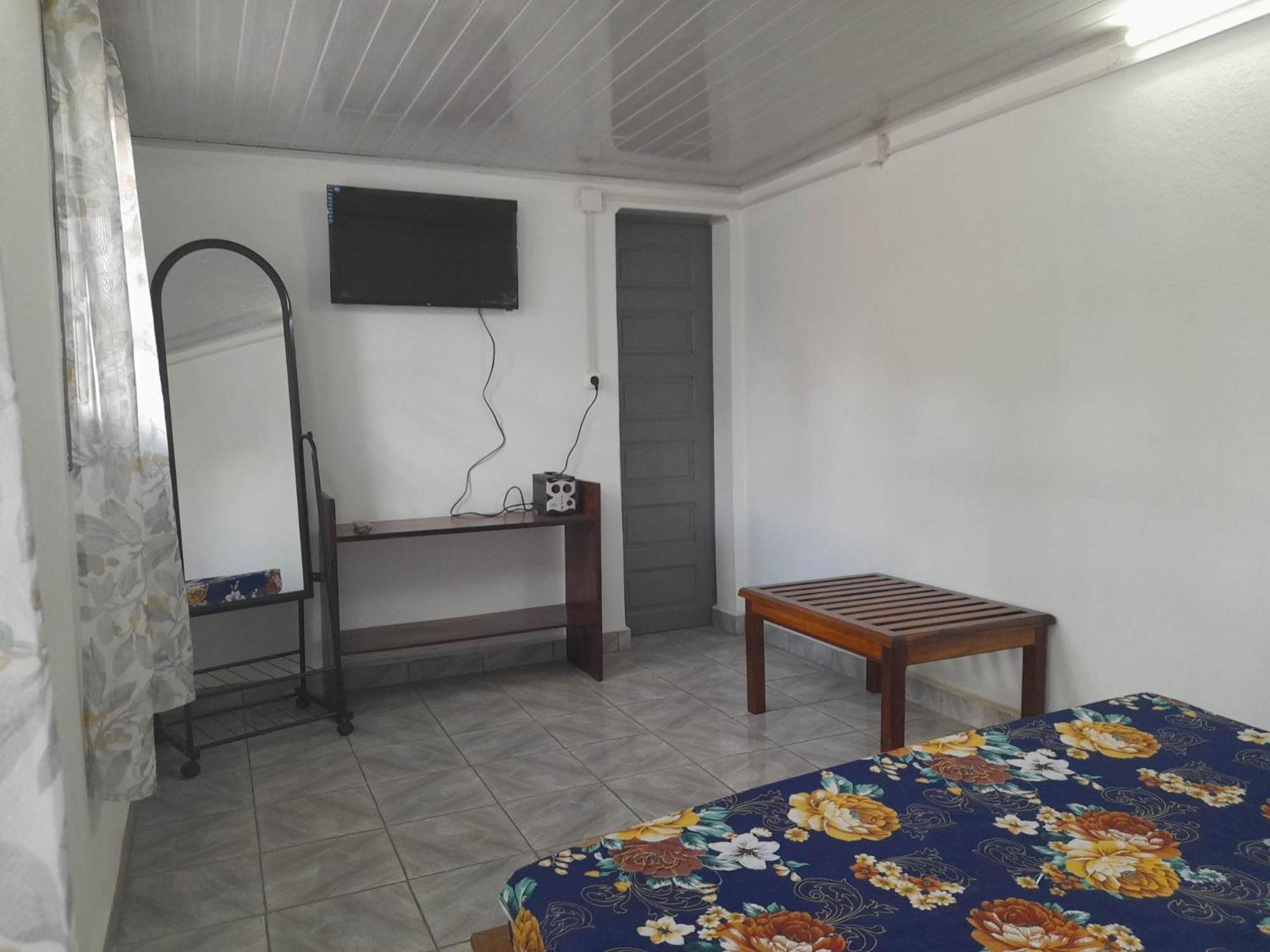 Chez Joel Bed and Breakfast Antsirabe Buitenkant foto